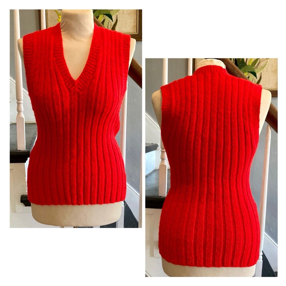 Ca 1970s Red Ribbed V-Neck Sweater Vest Disco Preppy Psychedelic Mod